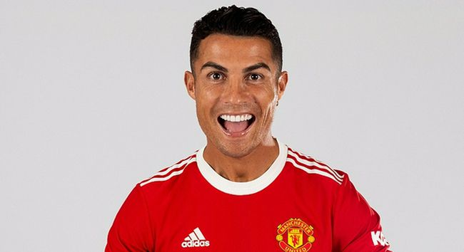 意大利足球记者马尔科-孔特里奥在接受Raisport采访时，透露尤文正在尝试租借曼城中场菲利普斯。